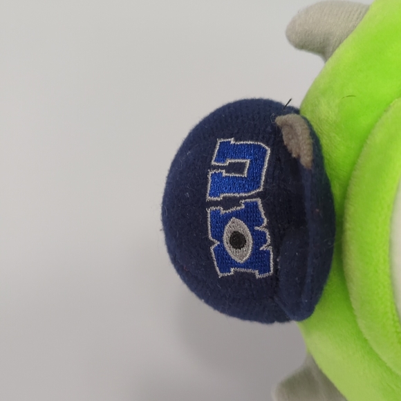 Monster's university mike - Picture 3 of 8